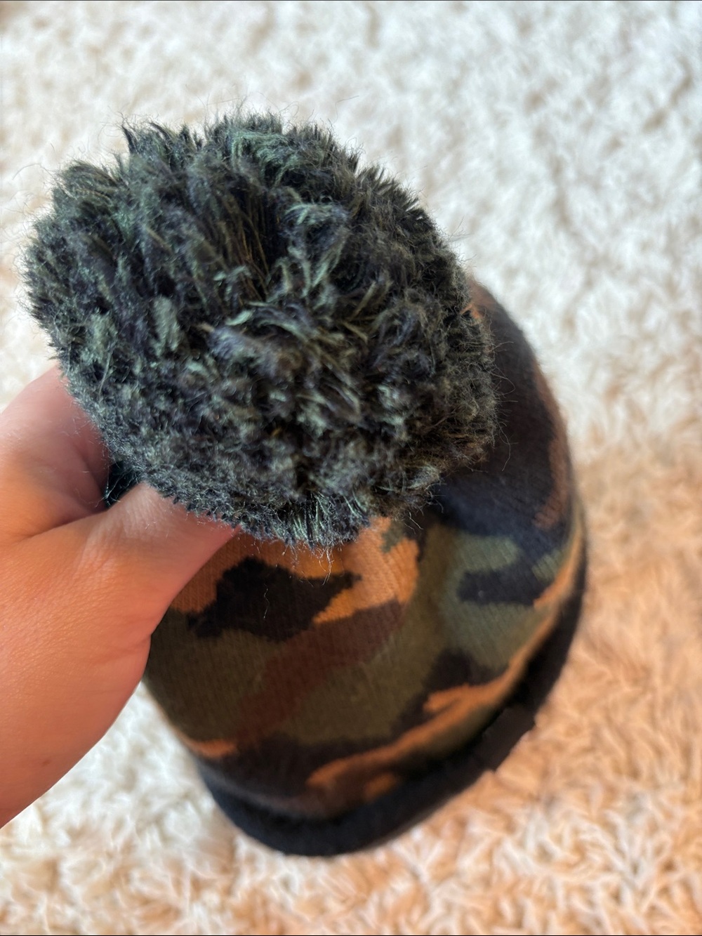 The North Face Youth Reversible Camouflage Jacket & Camo Pom Hat Set - Picture 10 of 10